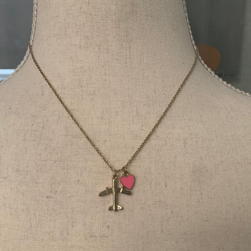 airplane + heart necklace